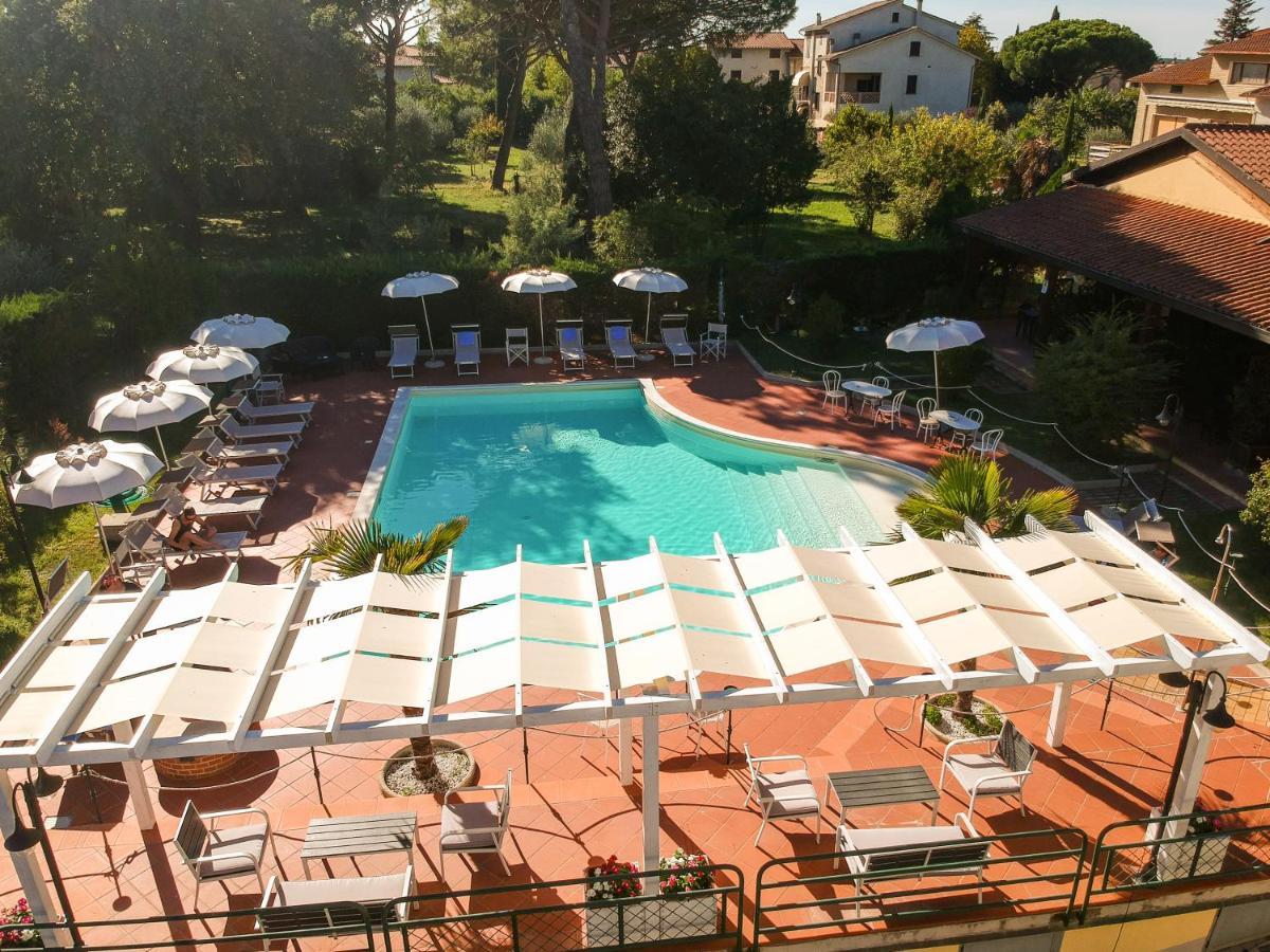 Hotel Duca Della Corgna Castiglione del Lago Esterno foto