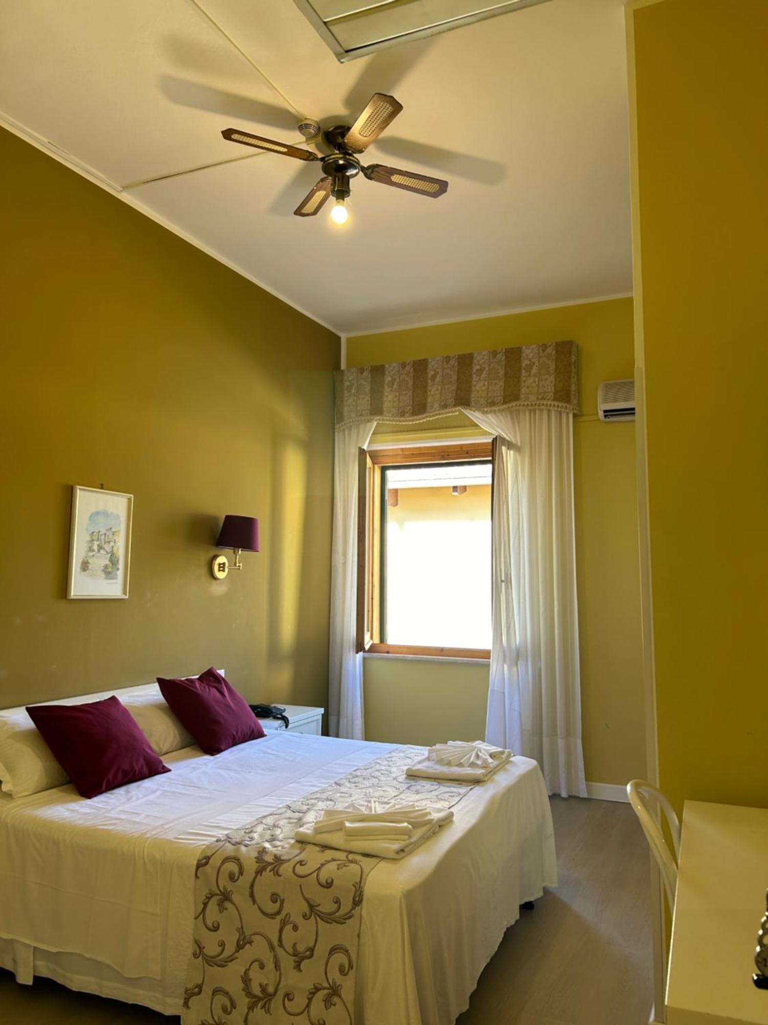 Hotel Duca Della Corgna Castiglione del Lago Esterno foto