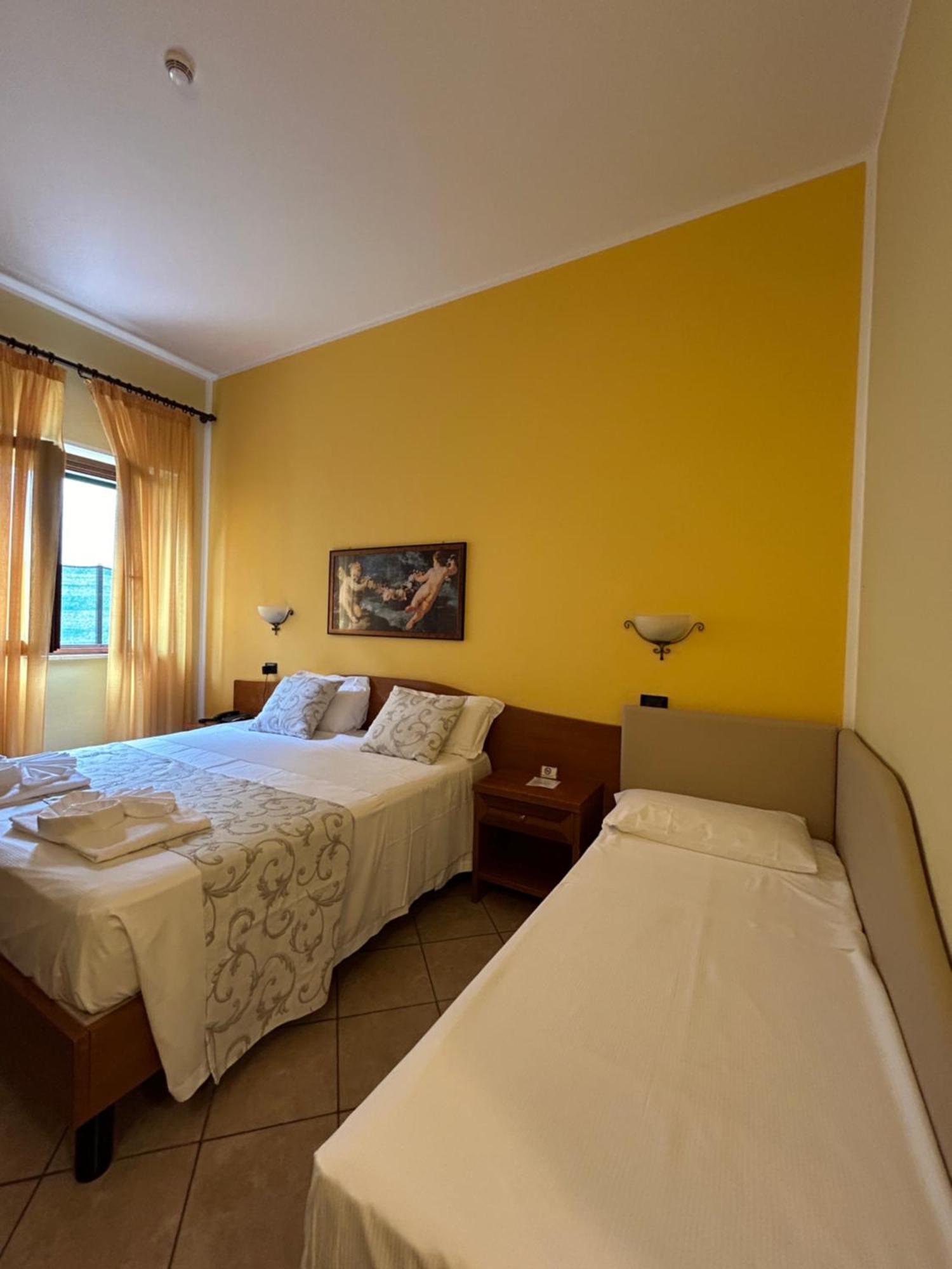 Hotel Duca Della Corgna Castiglione del Lago Esterno foto