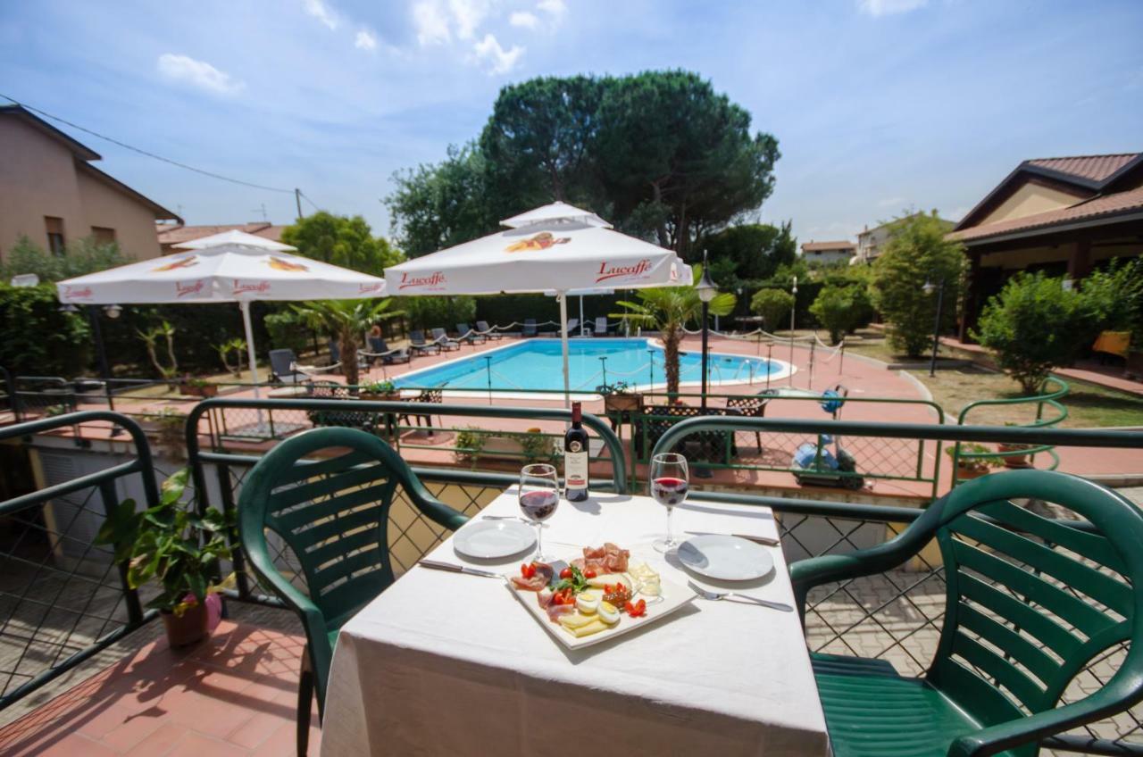 Hotel Duca Della Corgna Castiglione del Lago Esterno foto